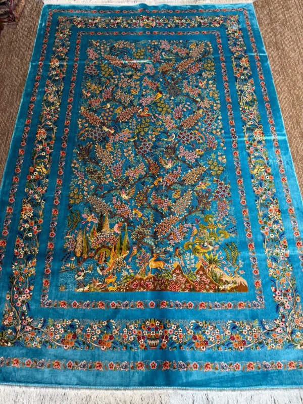 Persian Machine made Hunting Torquise Carpet, Size 5’x7’