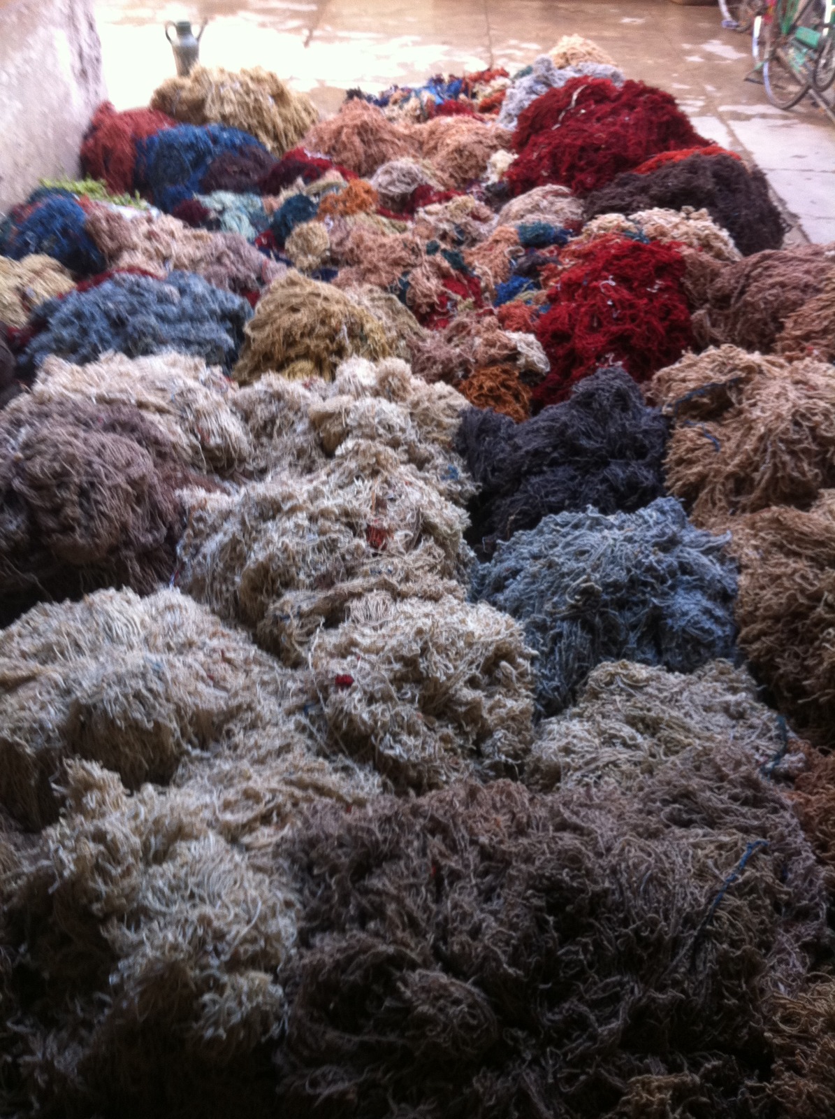 Machine made Floral Carpet